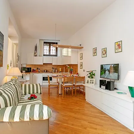 A Casa Di Ambra Apartment Salo